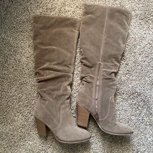 Universal Threads Heeled Boots